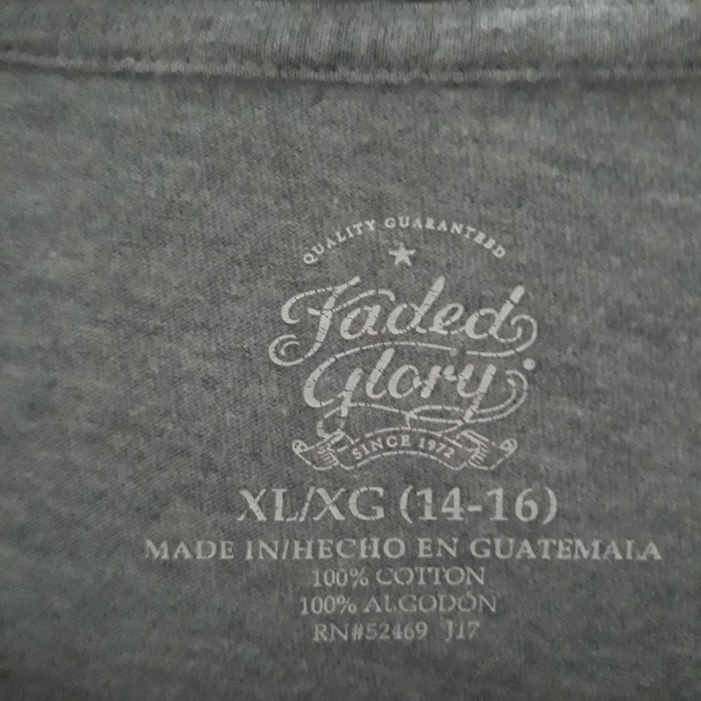 Long sleeve gray shirt - Picture 2 of 3